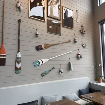 Tur - Photo 6: Paddle decor - Breakfast & Brunch Near Me - San Francisco, California Tur - Photo 6: Paddle decor - Breakfast & Brunch Near Me - San Francisco, California