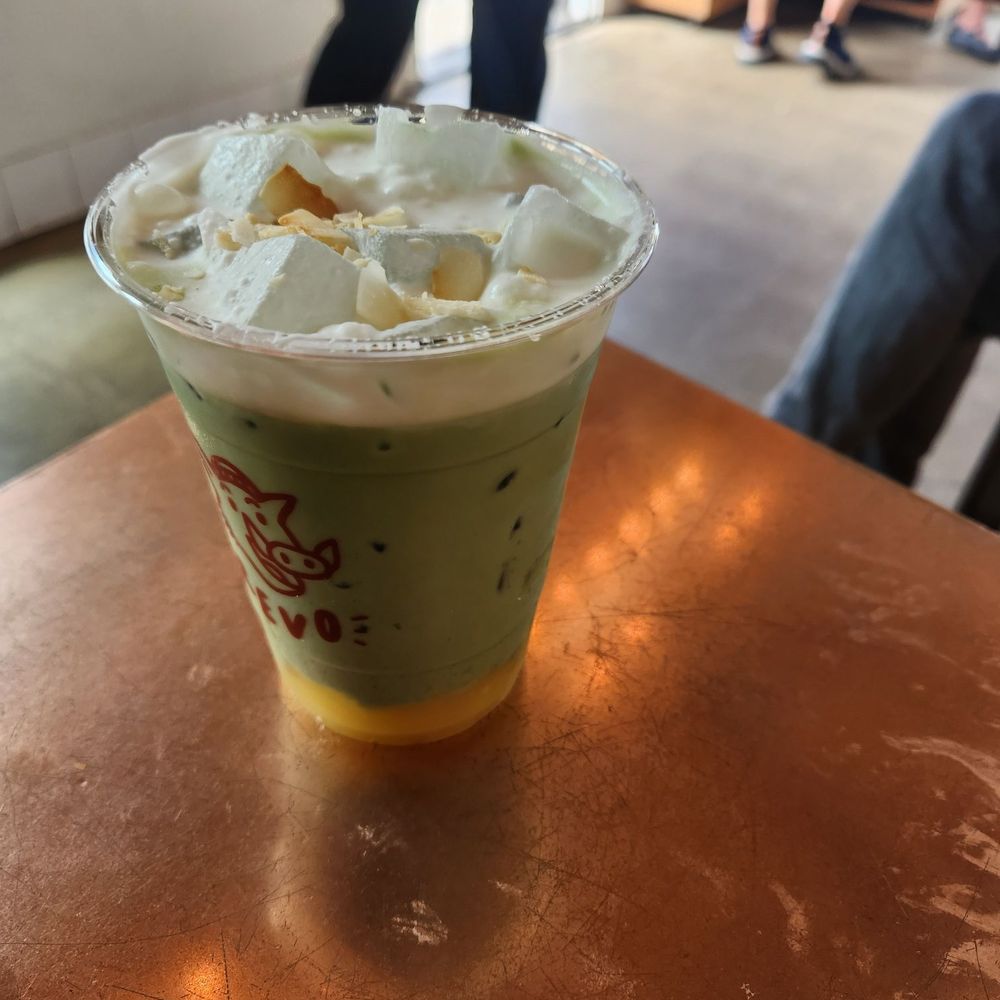 Iced matcha with mango sticky rice