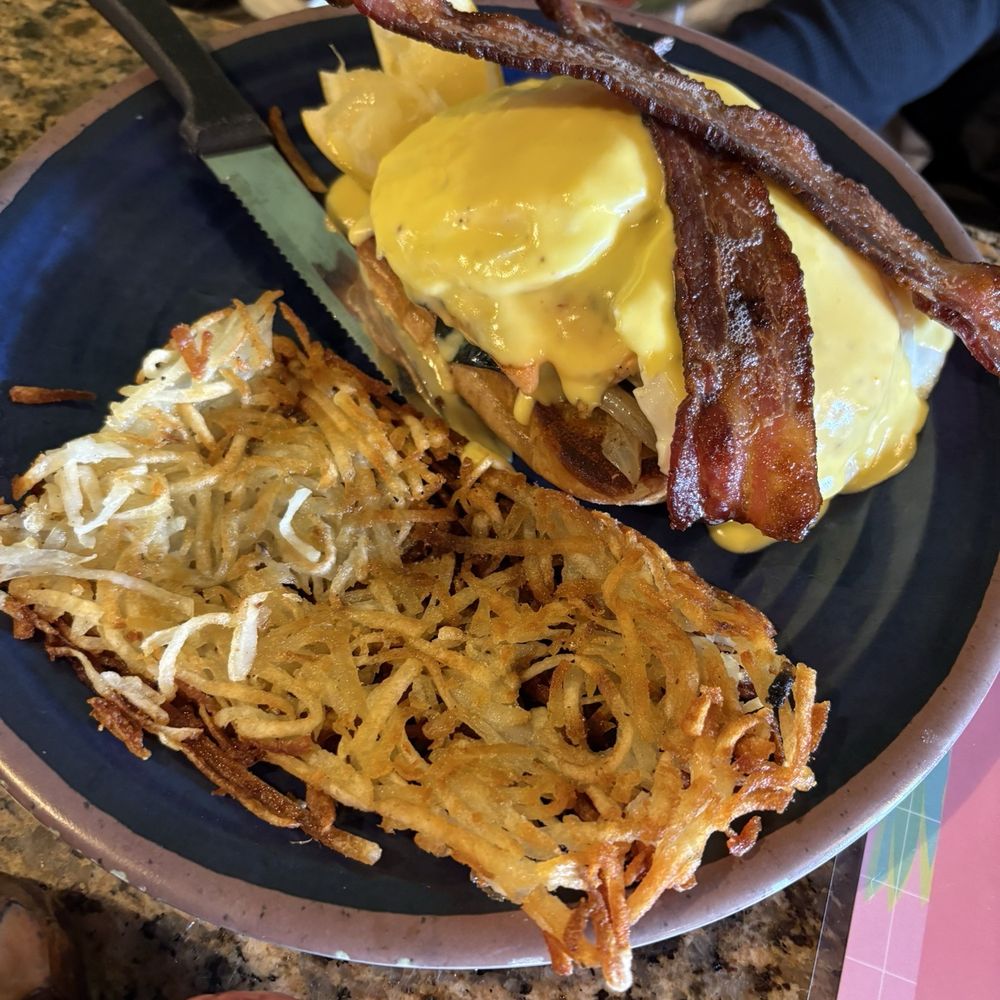 Swimming Pig Eggs Benedict Swimming Pig Eggs Benedict