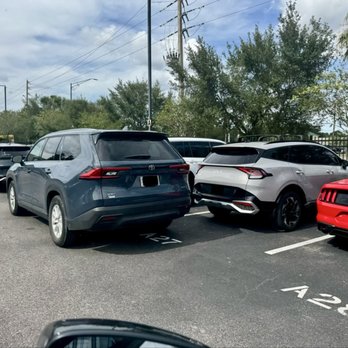 Park 'N Go - Cars double parked with your keys inside. - Parking Near Me - Orlando, Florida Park 'N Go - Cars double parked with your keys inside. - Parking Near Me - Orlando, Florida