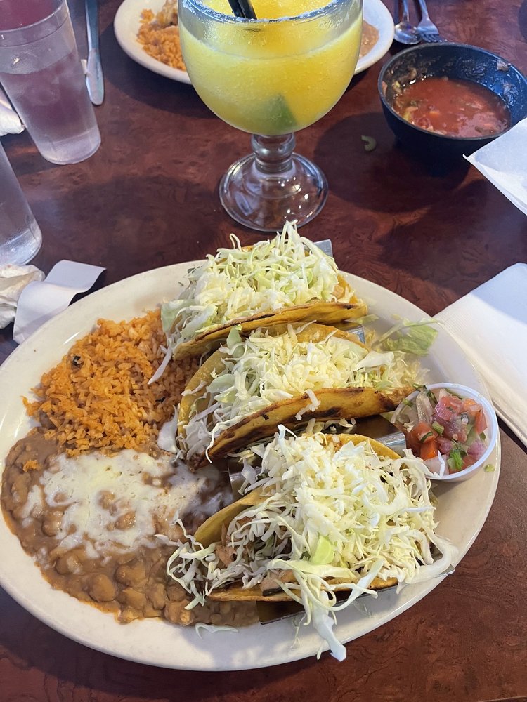 El Chihuahua Restaurant