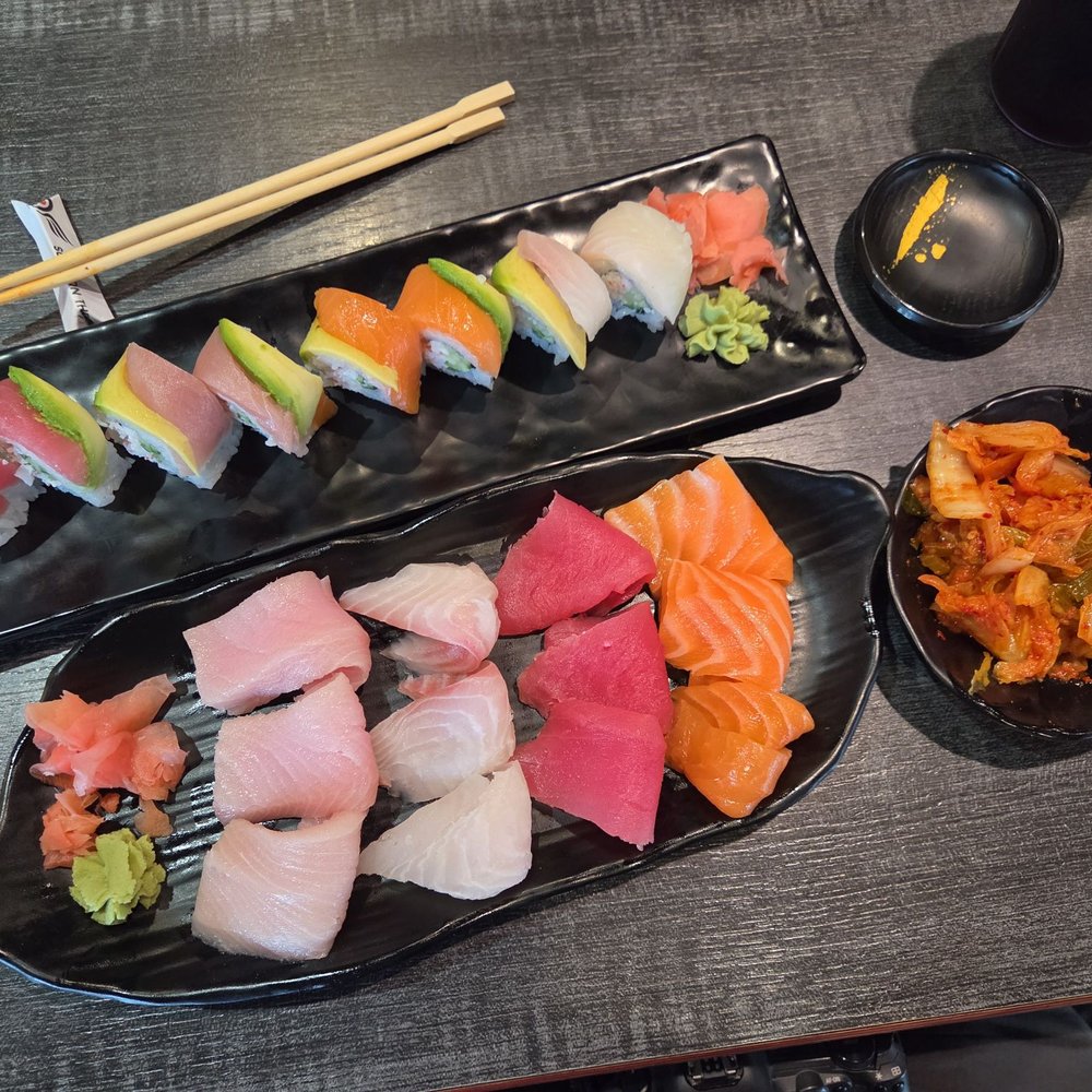Sushi On The Fly - 12 piece sashimi was good, rainbow roll just okay. - Sushi Bars Near Me - Anchorage, Alaska Sushi On The Fly - 12 piece sashimi was good, rainbow roll just okay. - Sushi Bars Near Me - Anchorage, Alaska