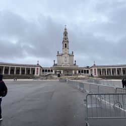 Real Embrace Portugal - Fatima Sanctuary