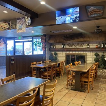 Pizza Chalet - Pizza Near Me - Yucaipa, California