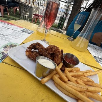 18bin - Chicken strips and fries - Bars Near Me - Las Vegas, Nevada 18bin - Chicken strips and fries - Bars Near Me - Las Vegas, Nevada