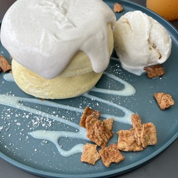 Burnt Crumbs - Cinnamon Toast Crunch soufflé pancake limited time offer.  Breakfast mimosa. - New American Near Me - Irvine, California