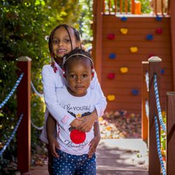 Oneness-Family Montessori School