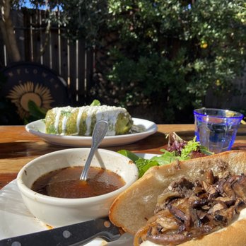 Sunflower Caffe - Outdoor dining - Coffee & Tea Near Me - Sonoma, California Sunflower Caffe - Outdoor dining - Coffee & Tea Near Me - Sonoma, California