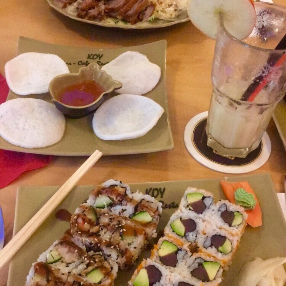 Curry duck. Piña colada. Shrimp tempura inside out and tuna/avo inside out Curry duck. Piña colada. Shrimp tempura inside out and tuna/avo inside out