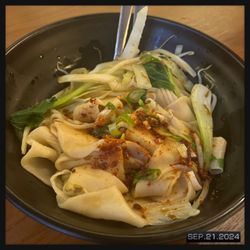 XiAn Küche - Biang biang noodles [Vegetarian version] (7.80 Euro)