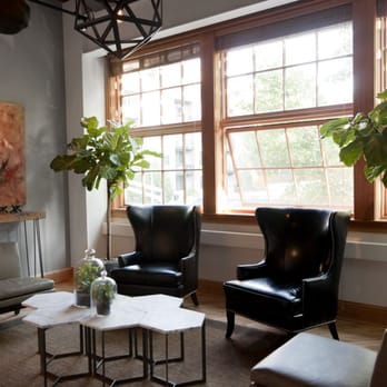 Robert Tower MD - Tower Plastics - Patient and Family Lounge - Cosmetic Surgeons Near Me - Portland, Oregon Robert Tower MD - Tower Plastics - Patient and Family Lounge - Cosmetic Surgeons Near Me - Portland, Oregon