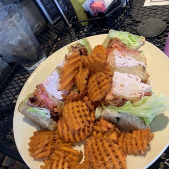 Central Diner & Grille - Turnkey club with sweet potato fries! - Diners Near Me - Pittsburgh, Pennsylvania Central Diner & Grille - Turnkey club with sweet potato fries! - Diners Near Me - Pittsburgh, Pennsylvania