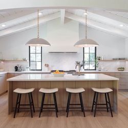 Northern Lights Electric Inc - Our team at Northern Lights Electric, Inc. rewired the entire kitchen. This kitchen was done in collaboration with MSK Design Build.