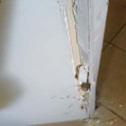 Second Chance Appliance & Discount Furniture - They Damaged my wall and I am stuck with repairing it!