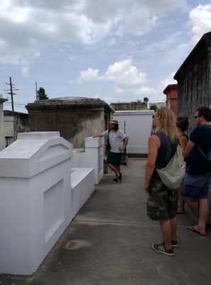 Nola Tour Guy by null