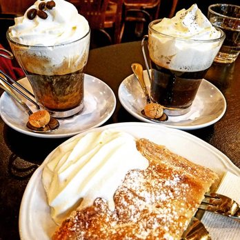 burg.ring¹ - Coffee and strudel made for a perfect afternoon snack break. - Cafes Near Me - Vienna, 9
