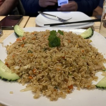ZOMO Asian + American Eatery - Chicken fried rice - Vietnamese Near Me - Englewood, Colorado