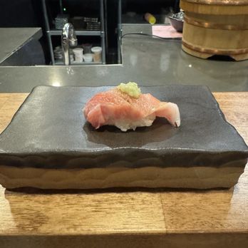 Omakase Box - Sushi Bars Near Me - Chicago, Illinois