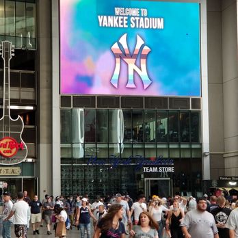 Yankee Stadium - Stadiums & Arenas Near Me - Bronx, New York
