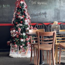 Broadway Deli & Grill