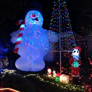 Christmas Circle - Local Flavor Near Me - Chula Vista, California Christmas Circle - Local Flavor Near Me - Chula Vista, California