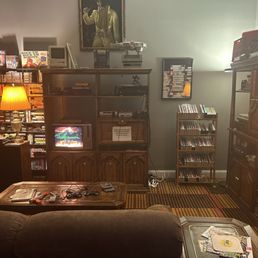 Throw back living room Throw back living room