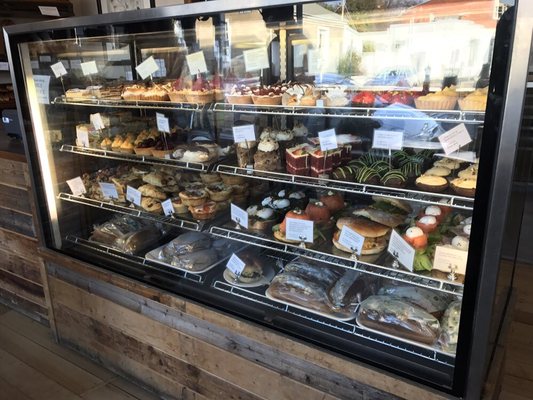 Jackman & McRoss by null