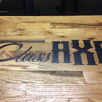 Cleveland Axe Throwing - Axe Throwing Near Me - Valley View, Ohio