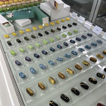 Bachour - Chocolate selection and macaroons - Bakeries Near Me - Coral Gables, Florida