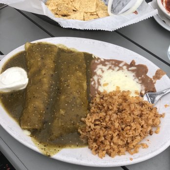 Vivo - Verdes Enchiladas - Tex-Mex Near Me - Austin, Texas