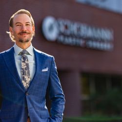 Dermacare Encinitas at Schoemann Plastic Surgery - Dr. Schoemann outside of his office located in Encinitas, Ca.