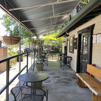 Wild Fig Kitchen - Outdoor seating in front - Breakfast & Brunch Near Me - Coarsegold, California Wild Fig Kitchen - Outdoor seating in front - Breakfast & Brunch Near Me - Coarsegold, California
