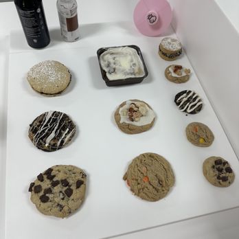Crumbl - San Marco - Bakeries Near Me - Jacksonville, Florida