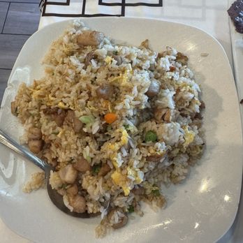 May Flower Restaurant - Chicken fried rice - Chinese Near Me - San Jose, California May Flower Restaurant - Chicken fried rice - Chinese Near Me - San Jose, California