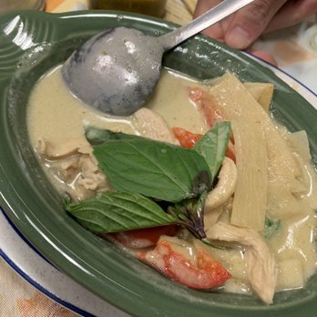 Pad Thai Cafe - Green curry and chicken - Thai Near Me - Albuquerque, New Mexico