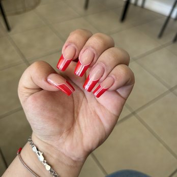 2Q Nail Spa + Eyelashes - Nail Salons Near Me - Montclair, California