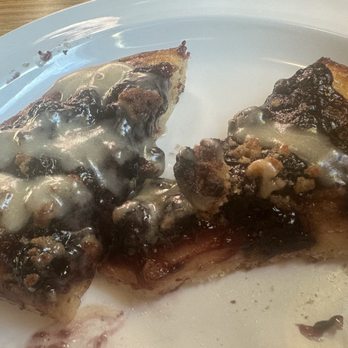 Happy Joe's Pizza - Blueberry dessert pizza with whole blueberries. Very tasty! - Pizza Near Me - Navarre, Florida