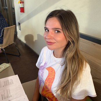 Tommy Bahama - Baby wants to order something lite! - Seafood Near Me - Palm Desert, California Tommy Bahama - Baby wants to order something lite! - Seafood Near Me - Palm Desert, California