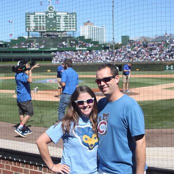 Wrigley Field - Getting close to the field before the game began! - Stadiums & Arenas Near Me - Chicago, Illinois