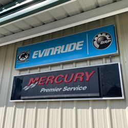 Mercury and Evinrude service shop