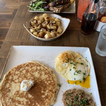 First Watch - Tri-fevers and ham & cheese omelette - Breakfast & Brunch Near Me - Houston, Texas