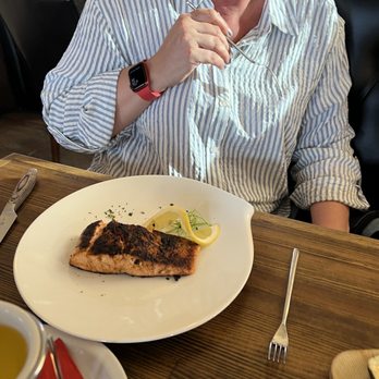 D' Railed - Fry piece of salmon - Seafood Near Me - Idaho Falls, Idaho