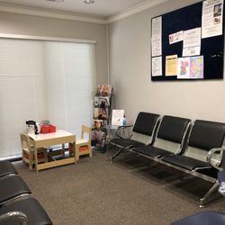 STAT MED Urgent Care - STAT MED Urgent Care's Lafayette walk-in clinic waiting room. statmed.com