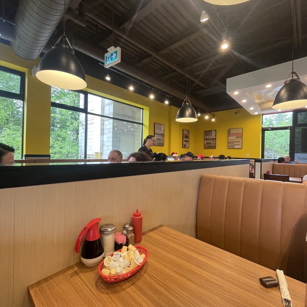 Stacked - Breakfast & Brunch Near Me - Wasaga Beach, Ontario Stacked - Breakfast & Brunch Near Me - Wasaga Beach, Ontario
