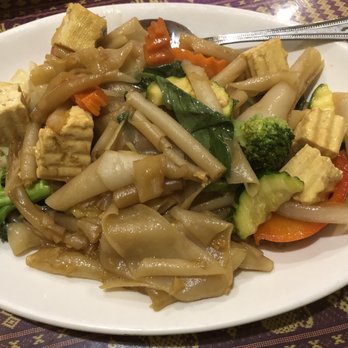 Naung Mai Thai Kitchen - Thai Near Me - Hilo, Hawaii Naung Mai Thai Kitchen - Thai Near Me - Hilo, Hawaii