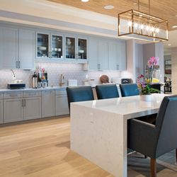Oakmont of Redwood City