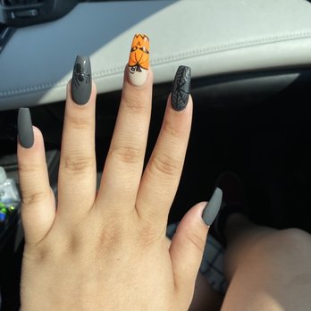 Whittier Nails & Spa - Nail Salons Near Me - Whittier, California