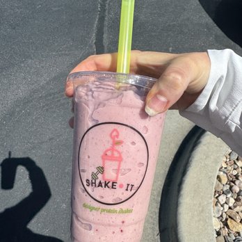 Shake It Utah - White Chocolate Strawberry Cheesecake - Juice Bars & Smoothies Near Me - Lehi, Utah Shake It Utah - White Chocolate Strawberry Cheesecake - Juice Bars & Smoothies Near Me - Lehi, Utah