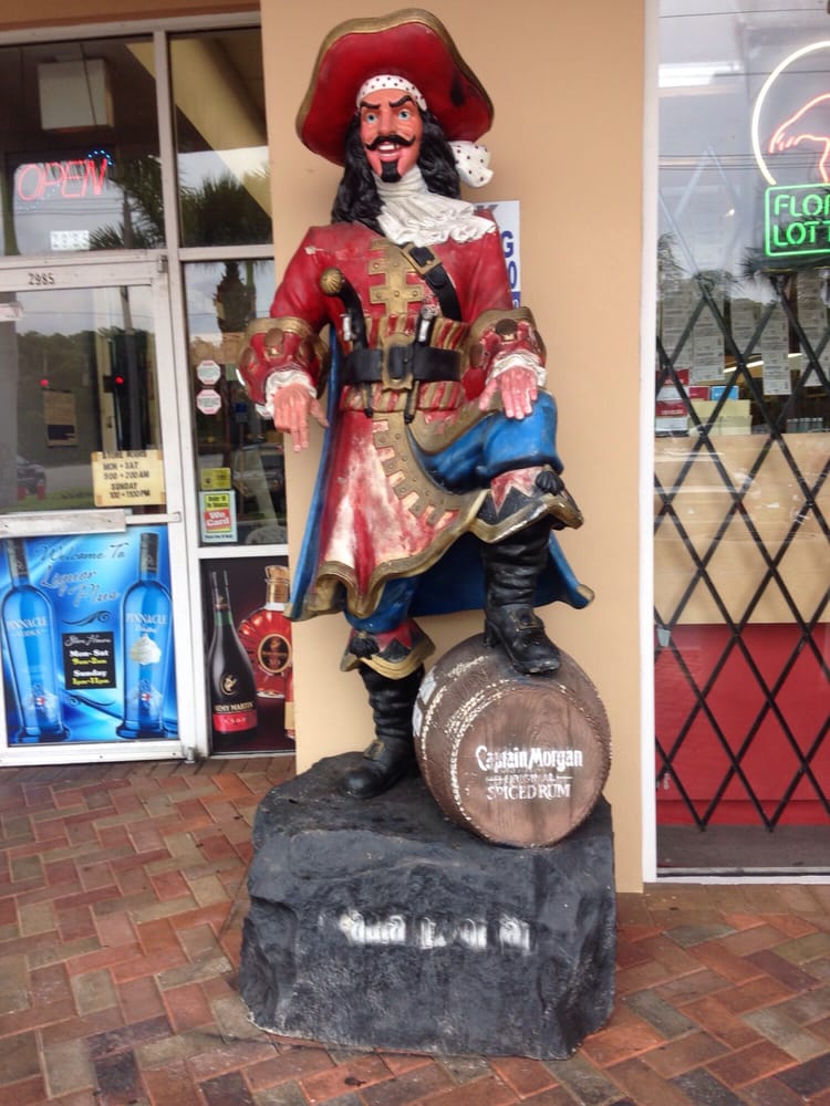 STAR LIQUORS 40 Updated September 2024 2985 NE 163rd St, North