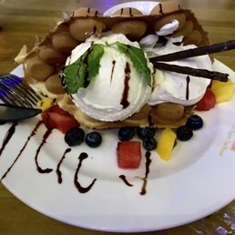 Egg Waffle Ice Cream Dessert